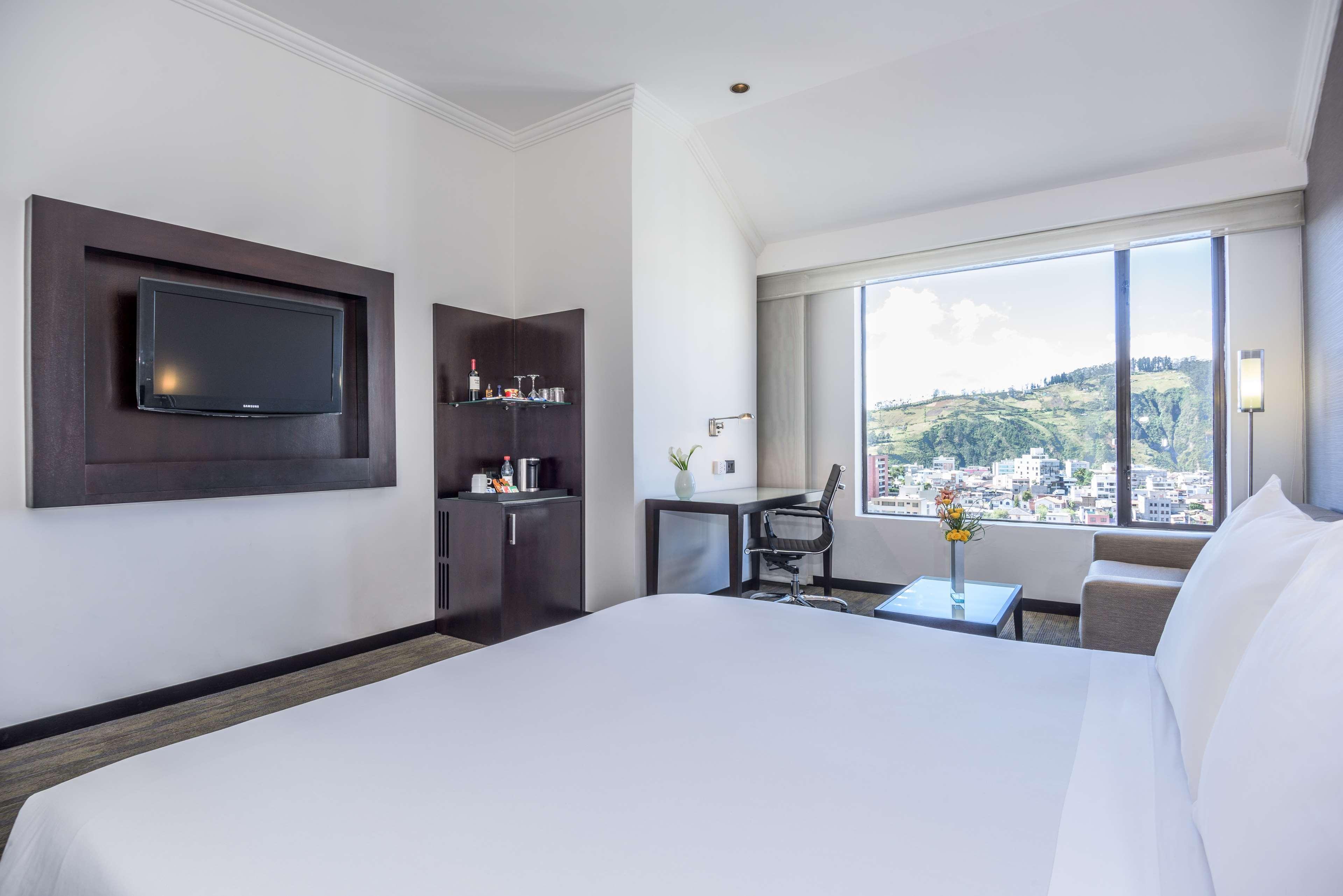 Nh Collection Quito Royal Hotell Eksteriør bilde